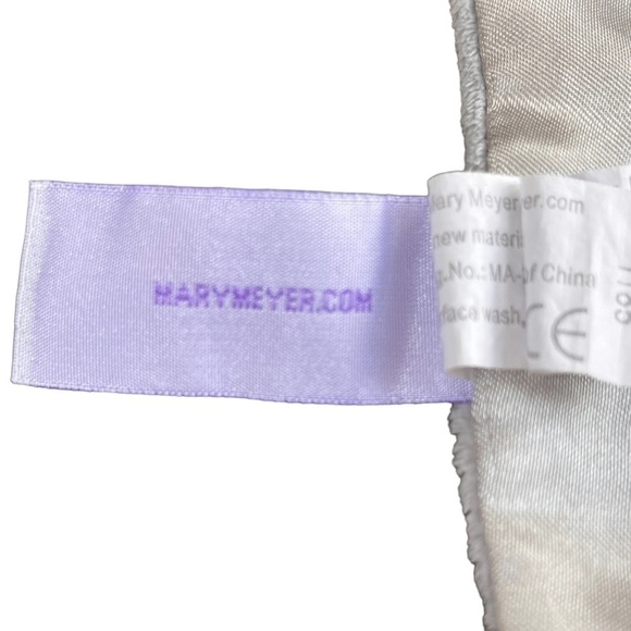 Mary Meyer Hedgehog Lovey Blanket Crinkle Teething Rings - Picture 8 of 9